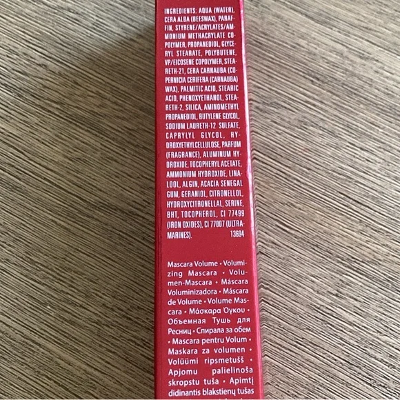 NEW Givenchy Volume Disturbia Black Mascara - Picture 6 of 8